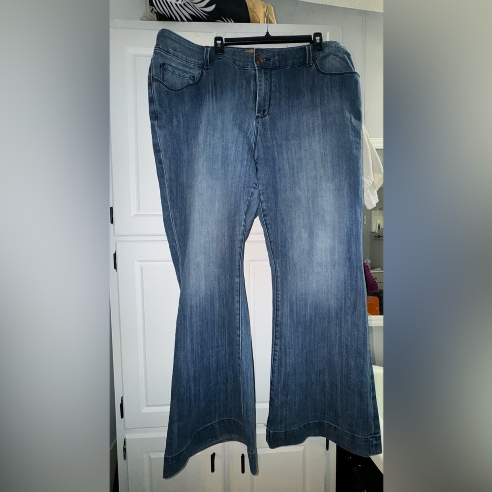 Flare blue jeans size 24